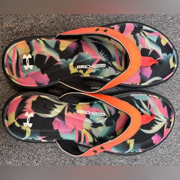 Under armour flip flops - Picture 1 of 3
